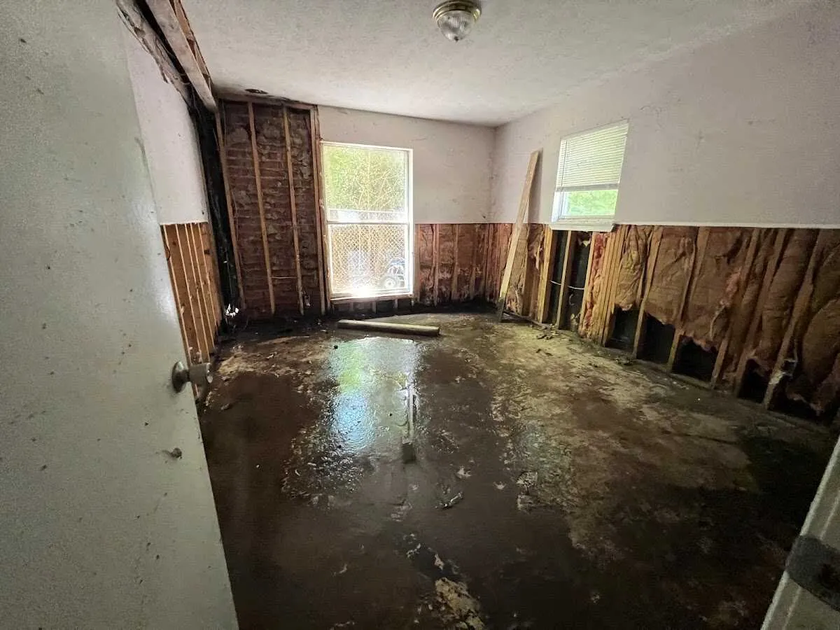 Water Damage Restoration services in Fayetteville, AR
